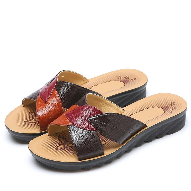 拖鞋女2025新款外穿夏妈妈凉拖真皮防滑中老年皮拖大码41-43平底,女鞋,一字拖,淘宝优惠券,粉丝福利购,淘宝优惠卷