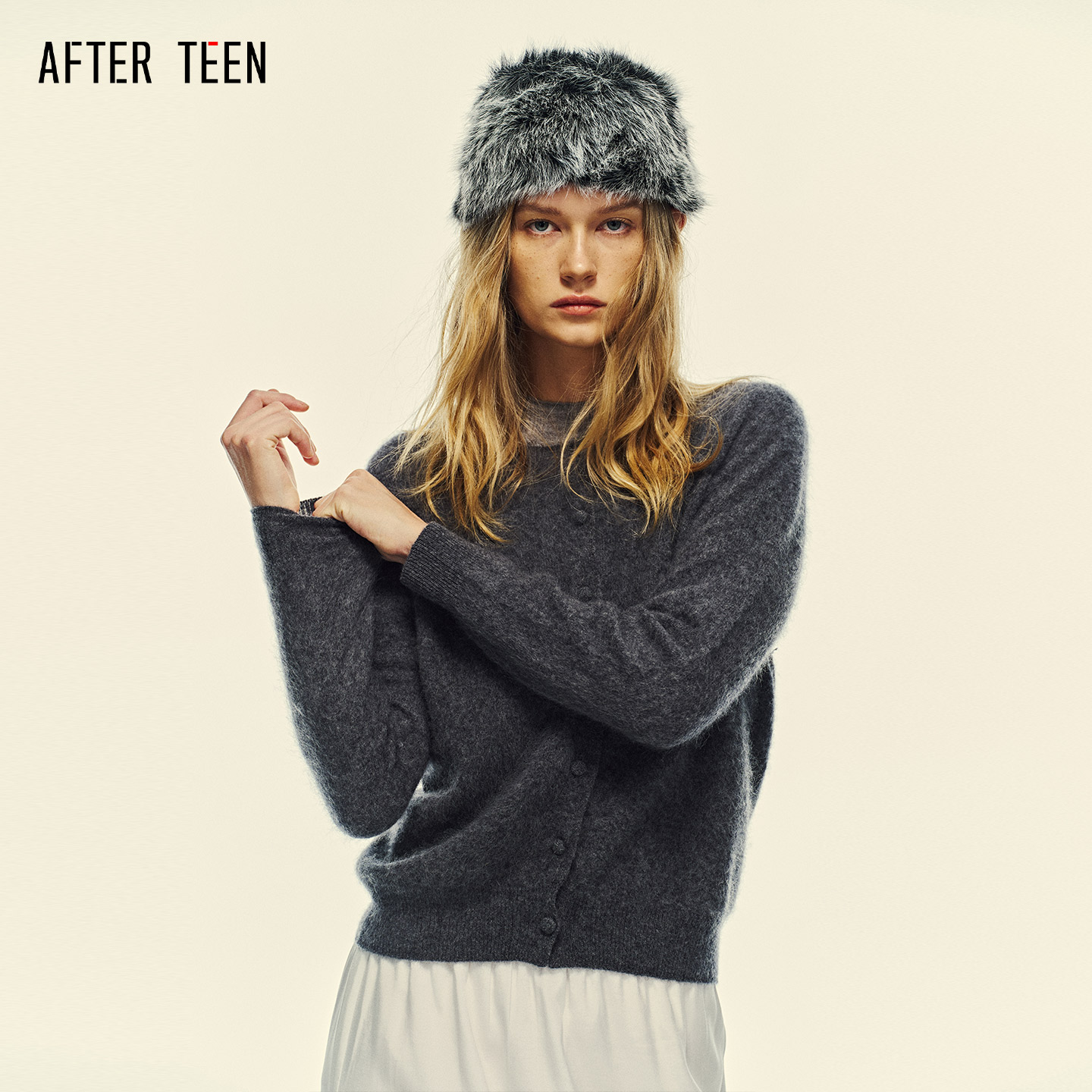 AFTER TEENAT 「牧野序曲｜暖绒叙诗」复古经典羊毛毛织修身开衫