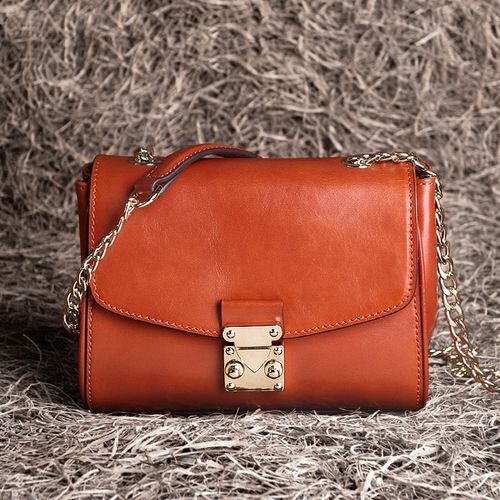 藏皮客2024新款头层牛皮箱形链条手机包女时尚锁扣真皮斜挎小包包