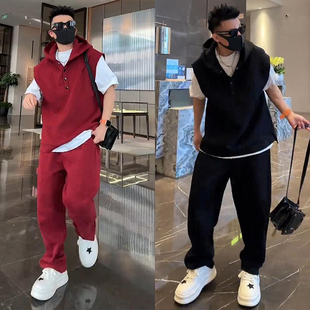 潮男纯色简约休闲潮流时尚百搭秋季新款连帽坎肩背心长裤两件套装
