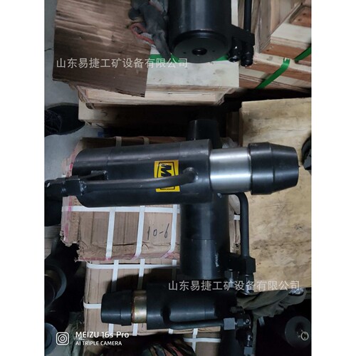 矿用锚索张拉千斤顶YCD-200 结构合理操作简单矿用千斤顶
