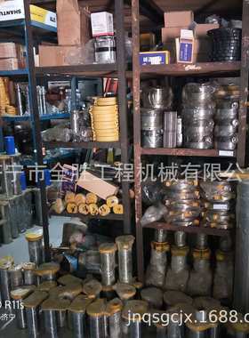 WA470装载机销轴423-70-41710 涡轮增压器 柴油泵 风扇马达总成