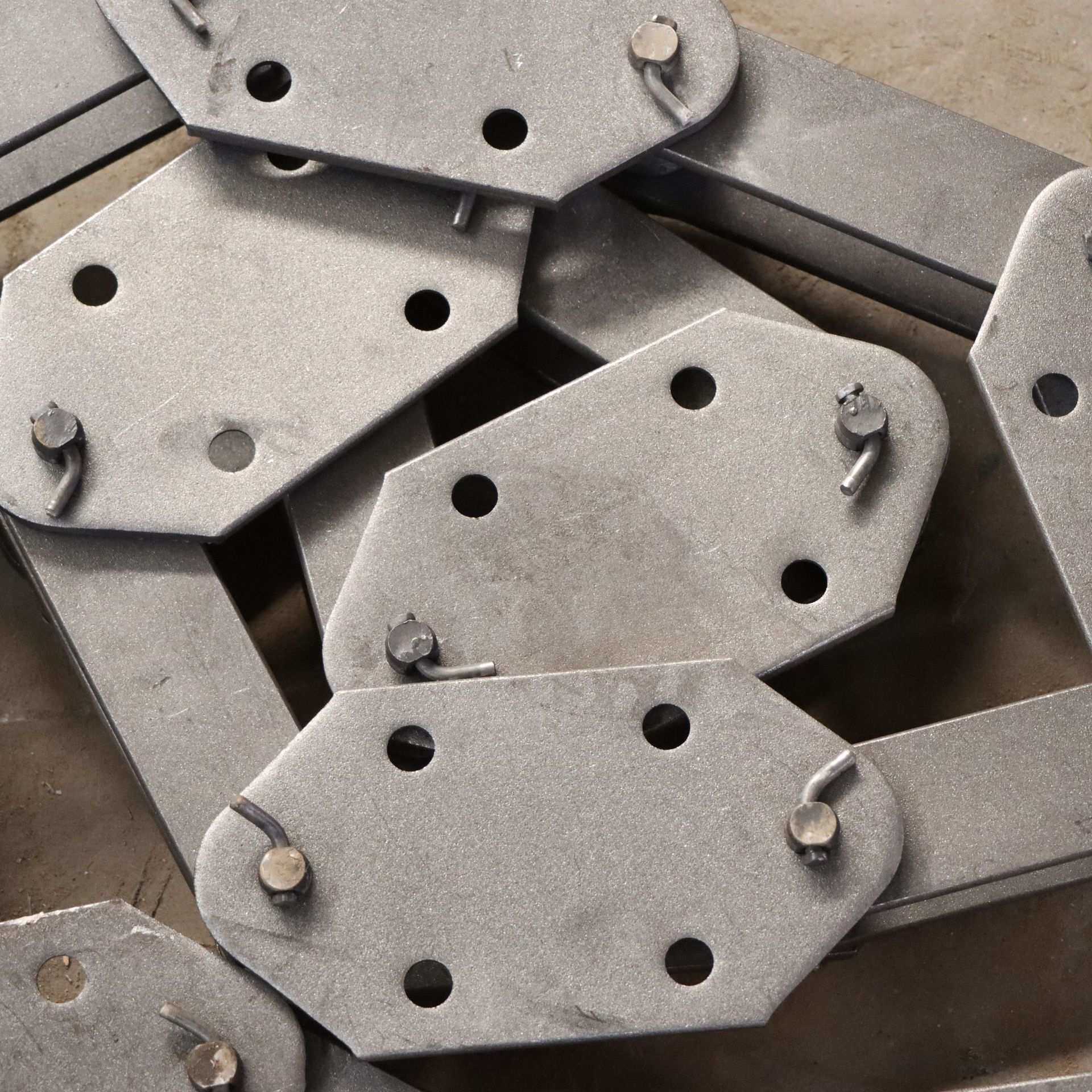 工业传动矿用fu刮板机提升机用ne板式链条