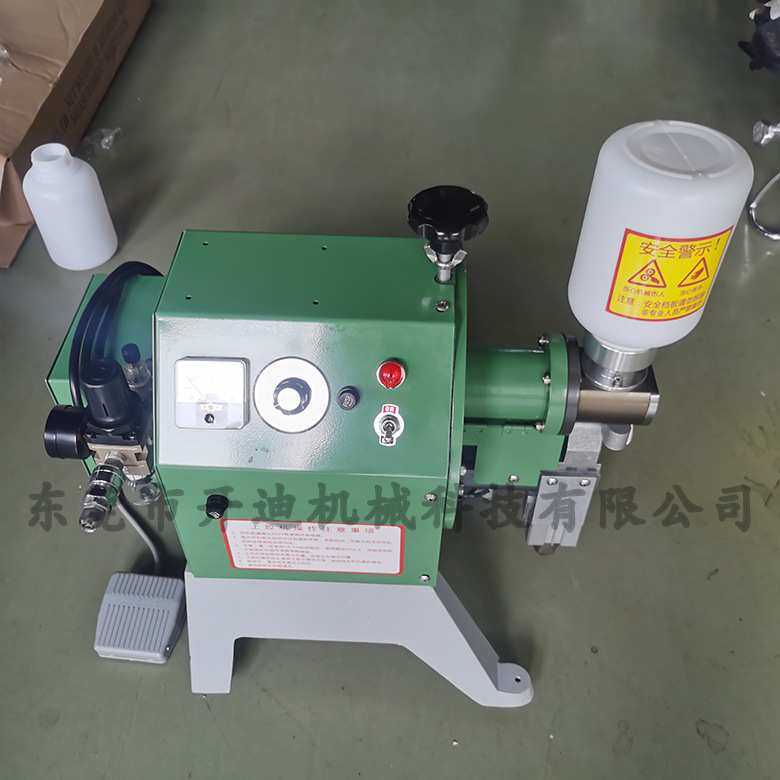 多规格沿边上胶机 多用途单面气动上胶机 手袋局部 拉链边缘上胶,3C数码配件,USB灯,淘宝优惠券,粉丝福利购,淘宝优惠卷