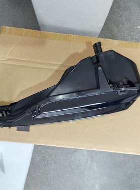 适用路虎16-20款极光前雾灯前杠灯 LED日行灯LR072646/LR072645