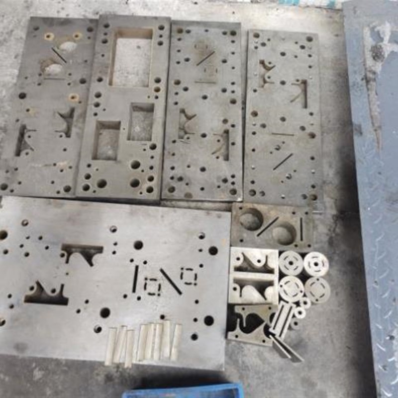 新品线切割加工金属类非标零件定制D中丝快丝代加工模具零件来图图片