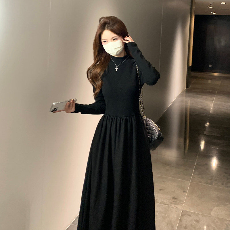 黑色高级感洋装女春秋202