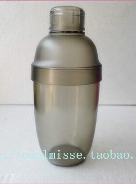 PC调酒器摇酒壶雪克壶 雪克杯530CC带刻度 防摔 摇杯调饮品用包邮