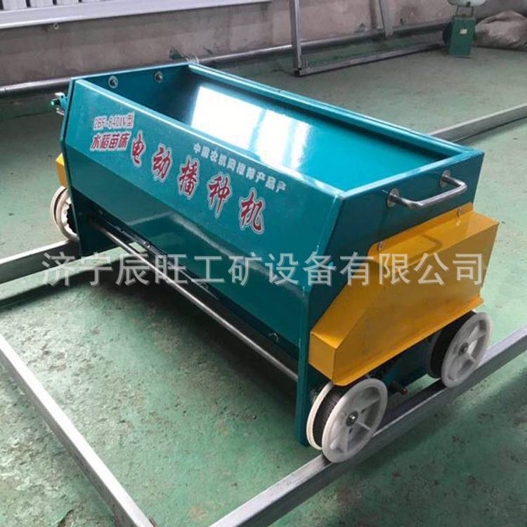 厂家供应新款水稻秧苗电动覆土机育秧机铺盘摆盘一体机价格优惠