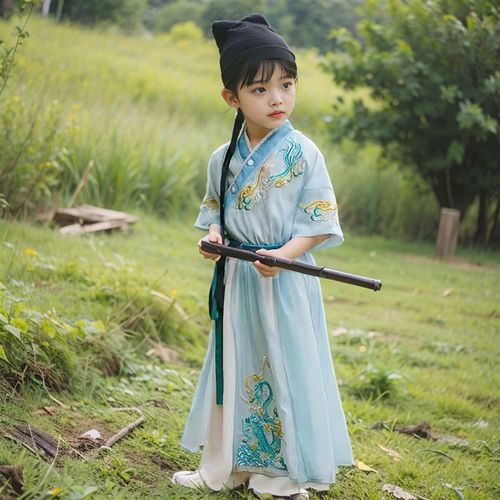 男童汉服春夏款古风帅气高端国学少爷儿童短袖斜襟长袍刺绣表演服
