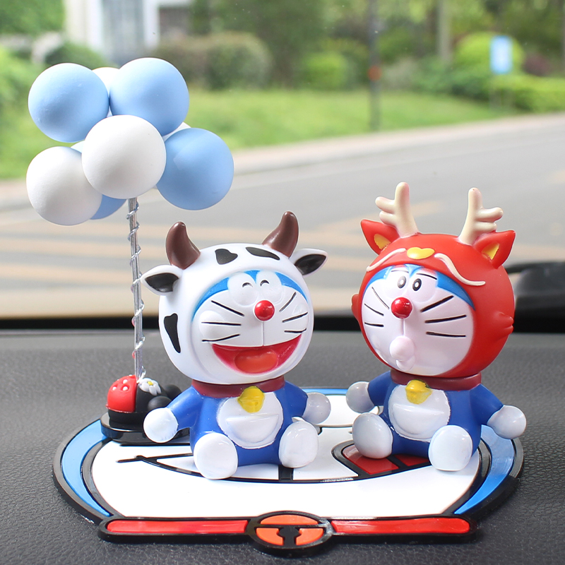 十二生肖汽车e摆件羊鸡狗猪动物公仔玩偶个性卡通车载装饰车内饰