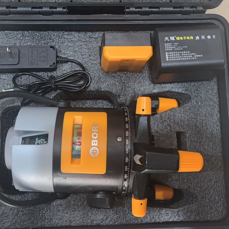 博日5线绿光水平仪水平仪充电M器水平仪加厚电池