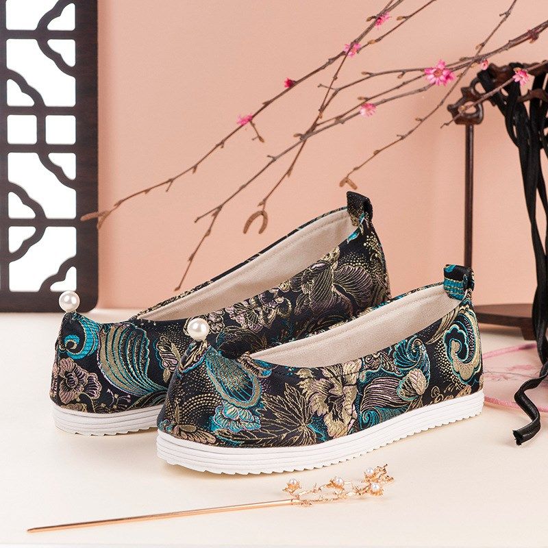 头珠翘头弓鞋古装鞋子女汉服鞋复古搭配马面千层底明制平底绣花鞋,女鞋,绣花鞋,淘宝优惠券,粉丝福利购,淘宝优惠卷