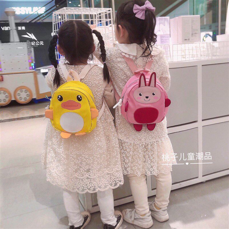 幼儿园小孩女童新款书包1-3-5岁儿童公主可爱卡通男宝宝双肩背包