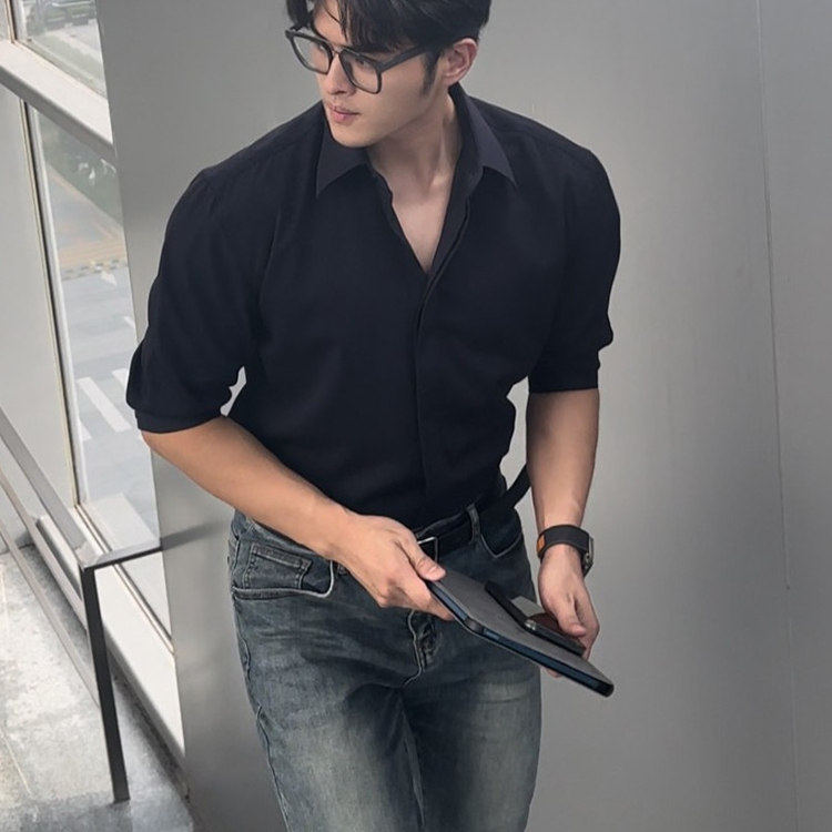 黑色男士短袖衬衫潮高级