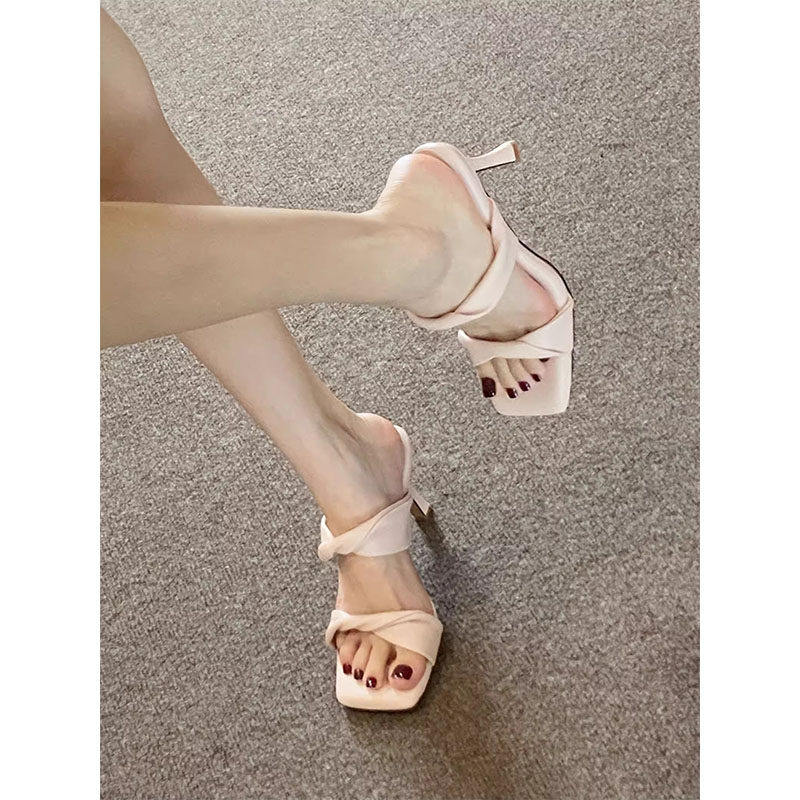 OMG!!绝美!踩屎感高跟
