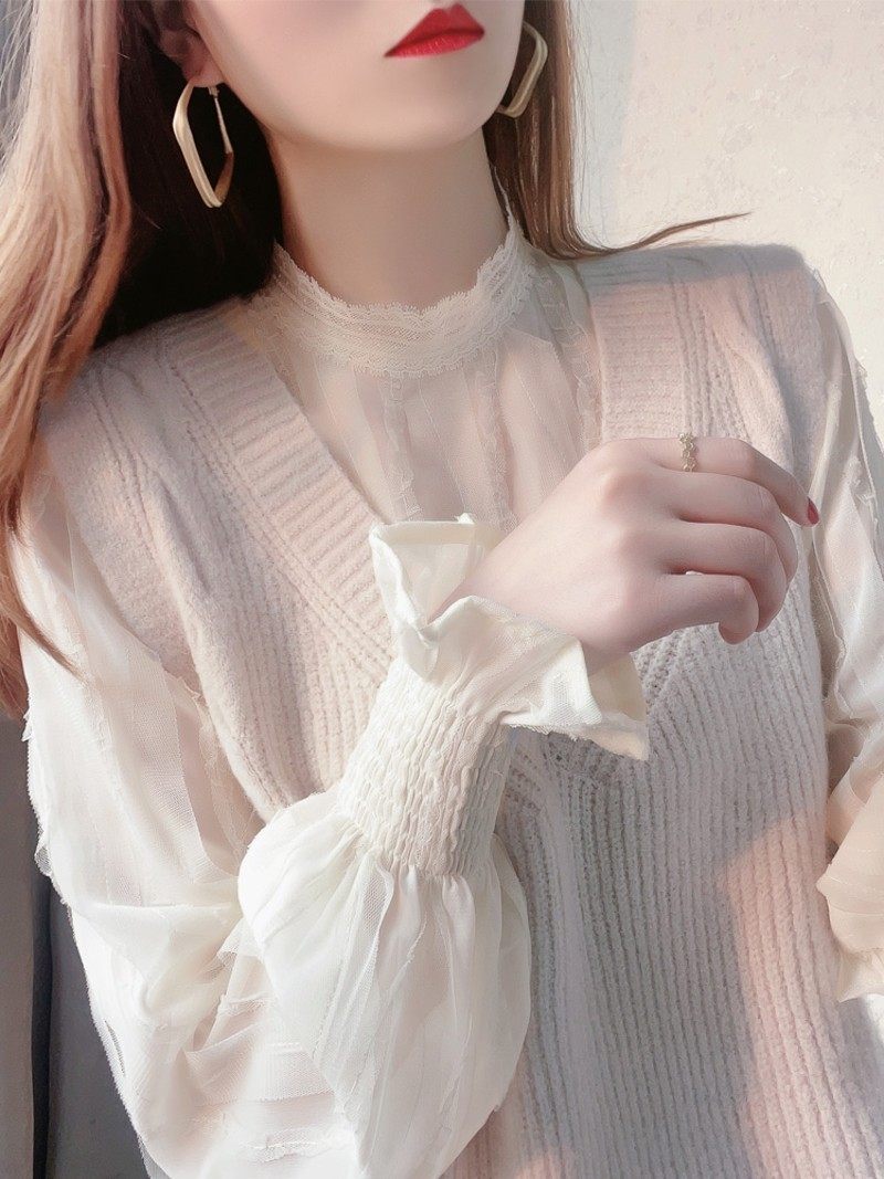 法式半高领蕾丝打底衫女2021秋冬款宫廷风喇叭袖毛衣内搭网纱上衣,女装/女士精品,蕾丝衫/雪纺衫,淘宝优惠券,粉丝福利购,淘宝优惠卷