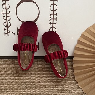 2025春季新款绒面女童皮鞋公主鞋松紧带套脚宝宝单鞋软底红色童鞋