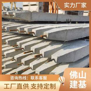 工厂直售水泥方桩混凝土预制桩钢筋水泥实心桩河道护坡立桩