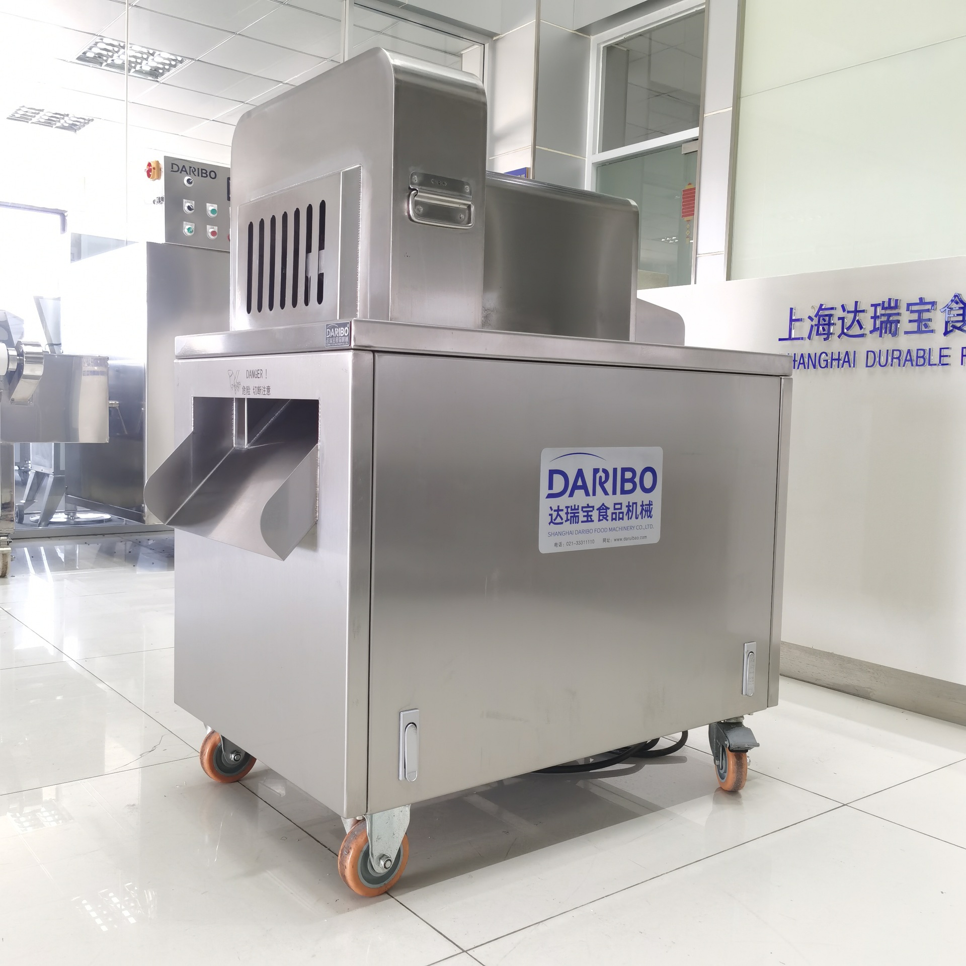 H 大型全自动剁骨机 冻肉切块 冻肉猪排骨砍骨机 鸡鸭鱼切块机