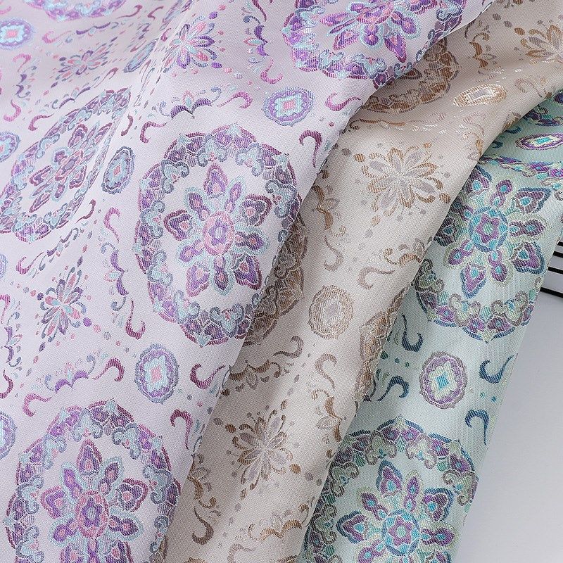 宋锦香云纱印花面料 秋冬连衣裙外套棉服布料 几何人丝印花布零剪,纺织面料/辅料/配套,印花面料,淘宝优惠券,粉丝福利购,淘宝优惠卷