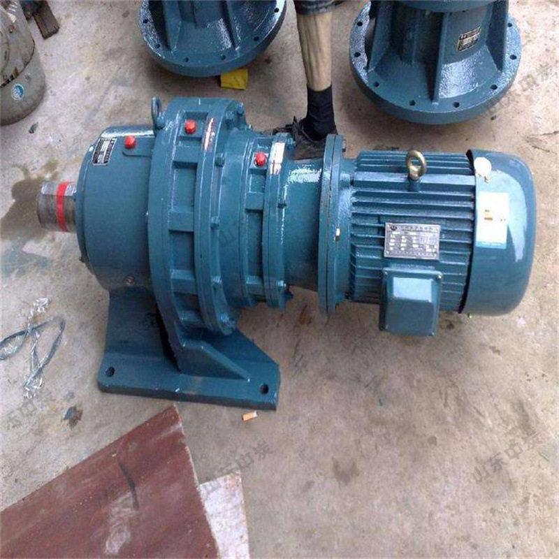 厂家货源行星齿轮减速机 安装方便减速机 2JS-132减速机