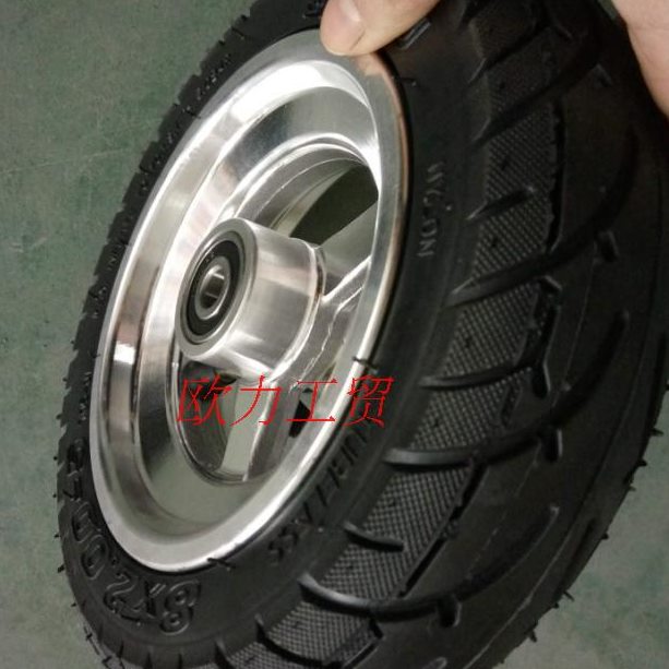 8寸电动滑板车8X2.00-5真空胎 电动滑板车轮毂电机8X2.00-5真空胎