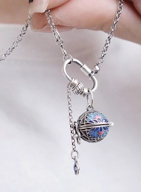 铃蓝镂空香囊球吊坠女复古镀银项链随身佩戴无火扩香项坠小众设计