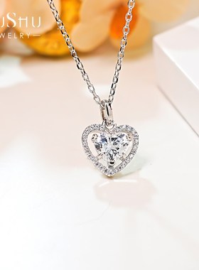 925银日常简约爱心甜美小巧吊坠项链镶嵌高碳钻冰花切小众设计女