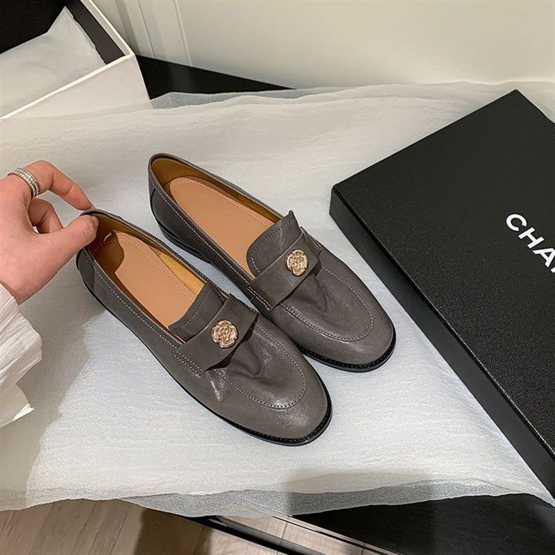 巨好看~手工订制真皮牛皮灰色单鞋女深口低跟平底金属扣百搭洋气,女鞋,深口单鞋,淘宝优惠券,粉丝福利购,淘宝优惠卷