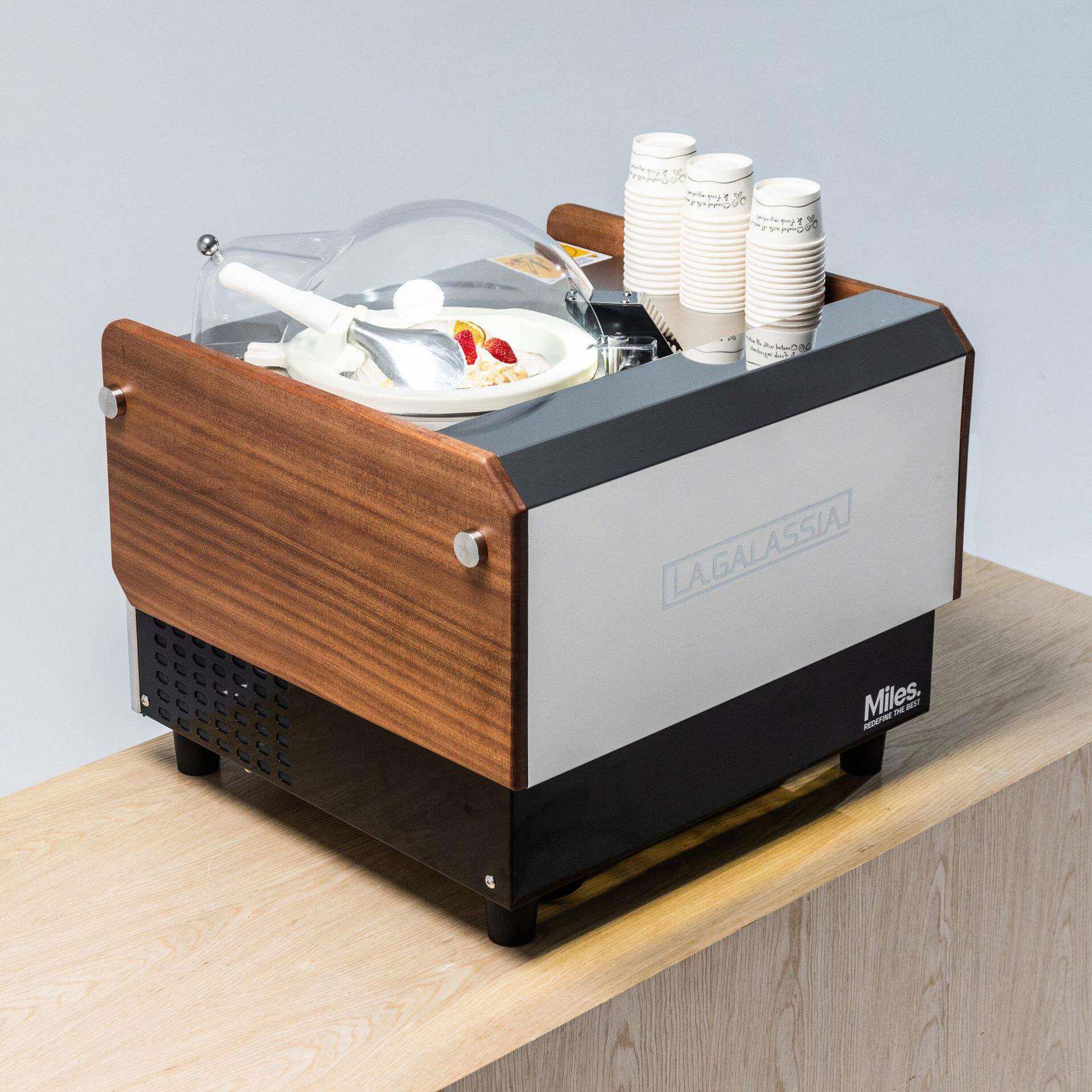 厂家直销意式gelato机器冰淇淋机牧冰激凌机可定制logo
