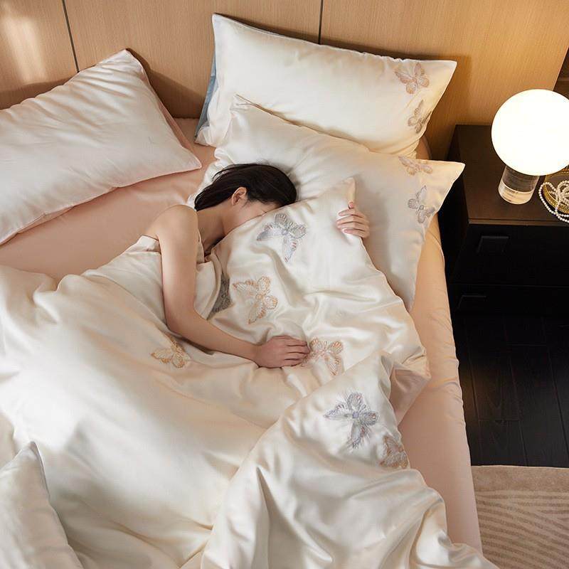 简约轻奢60支兰精天丝四件套冰丝蝴蝶刺绣被套床单床笠春夏季床品