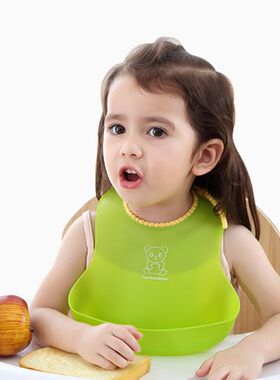 大号宝宝吃饭围兜仿硅胶儿童饭兜小孩子围嘴防水食饭兜婴儿口水巾