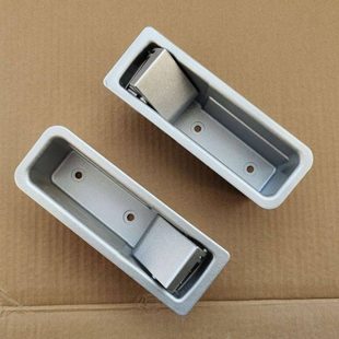 适用柳汽乘龙M5车门内拉手内开把手主驾驶副驾驶扣手扶手汽车配件