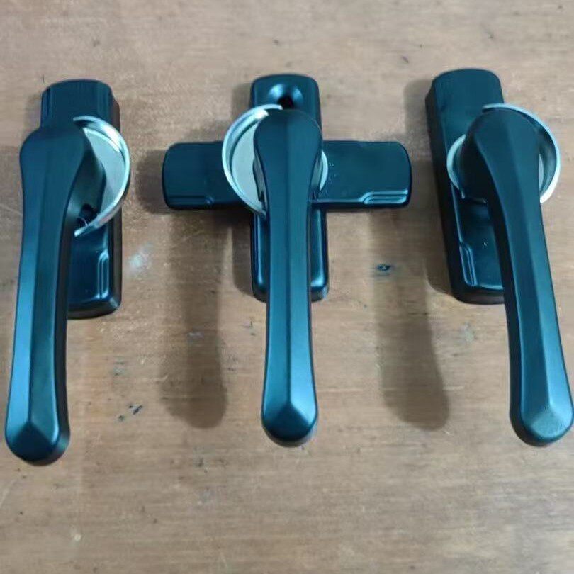 翻盖万向月牙锁不锈钢窗户扣锁铝合金窗锁塑钢推拉锁配件移门扣锁