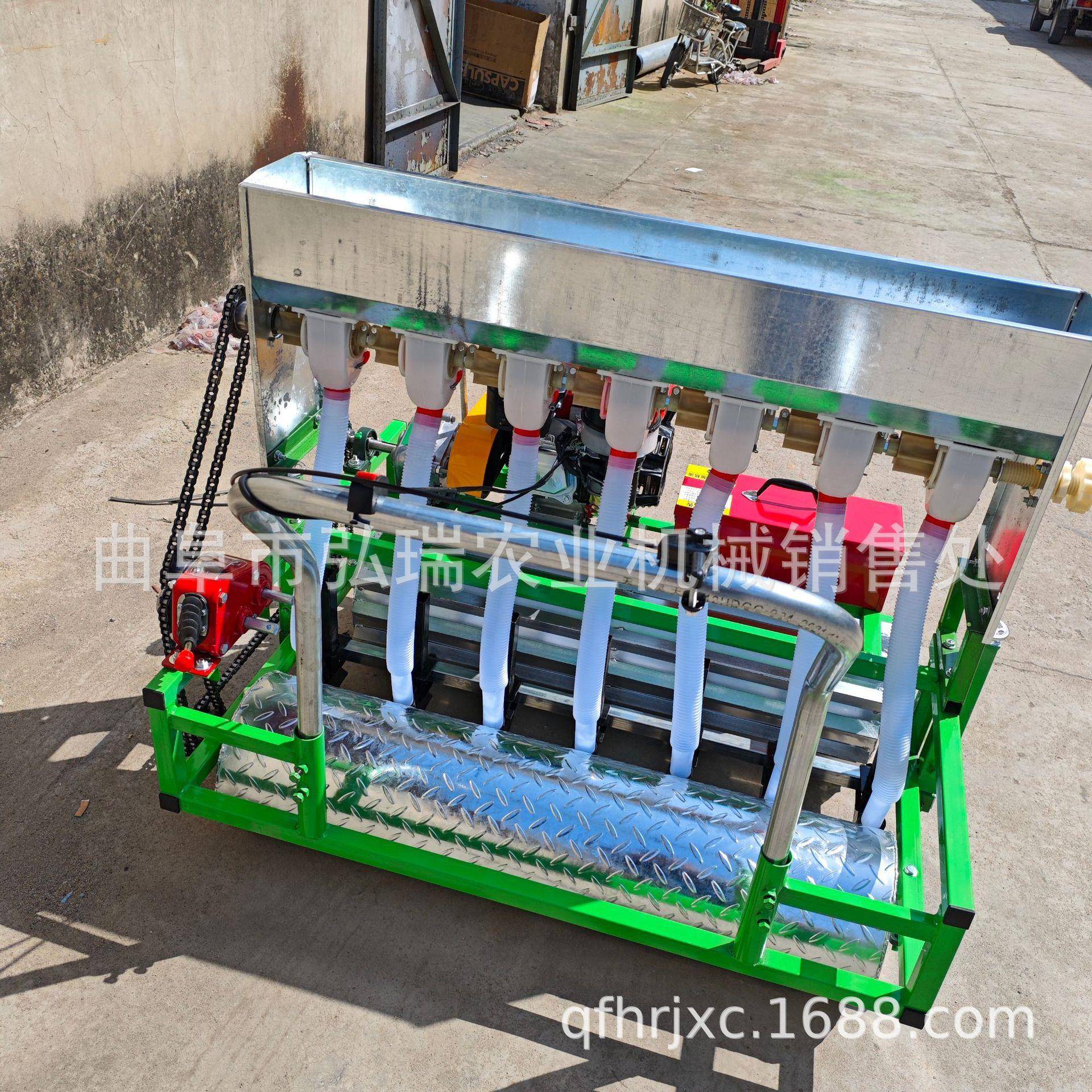 板蓝根柴胡人参播种机辣椒芹菜油菜精播机家用汽油小粒种子精播机