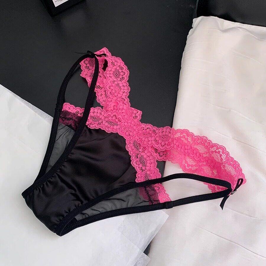 是温柔系美女的内内！粉绿缎面V字粉蕾丝蝴蝶结绑带低腰性感内裤
