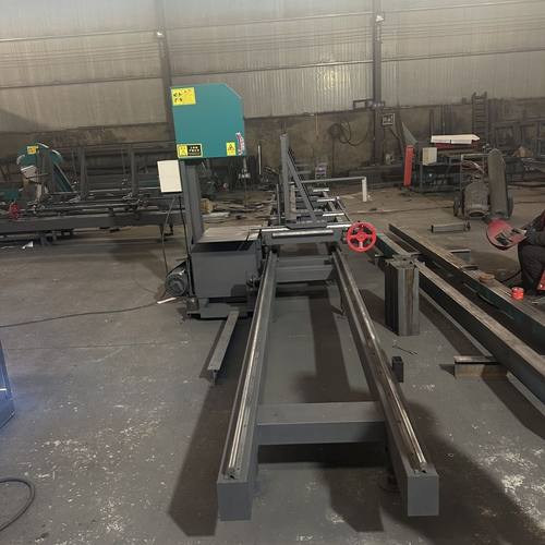 木工新款跑车多功能家用带锯圆木开板切割小型带锯机木工锯新款厂