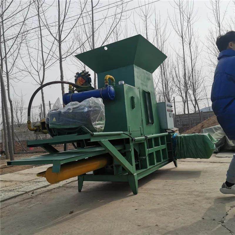 青储黄储打包压缩畜牧饲料储存自动上料液压打包机全自动生产厂家