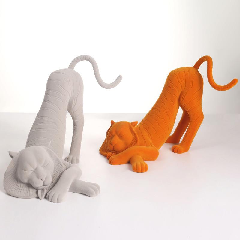 简约现代卡通树脂狮子摆件样板间儿童房电视柜桌面动物装饰摆设