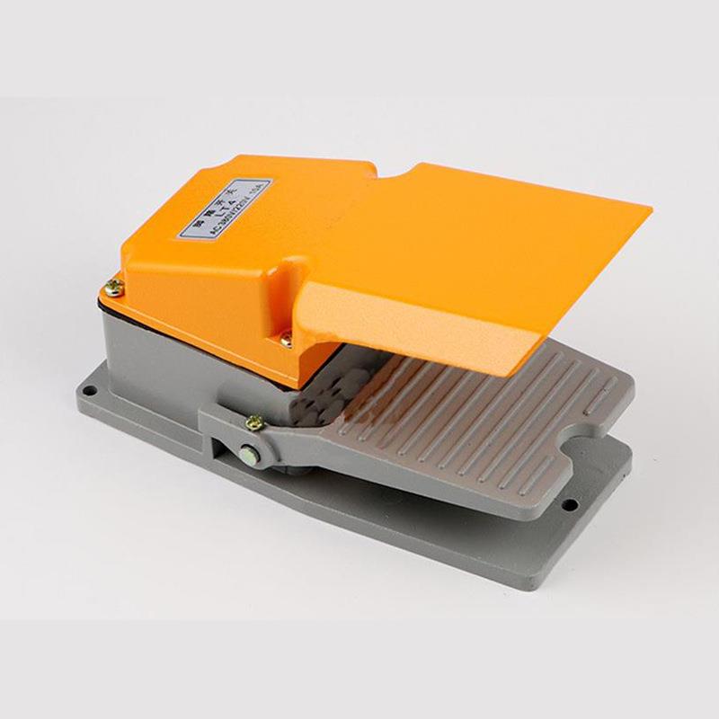 LT4脚踏开关冲床脚踩式脚踩开关220V机床配件防水脚踏板控制开关