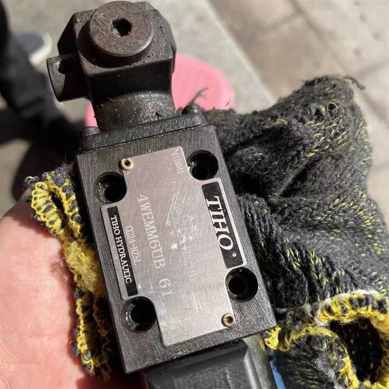 TIHO 液压电磁手动换向阀 4WEMM6UB   DBW10B DMBW20B 4WMM6 3WE1