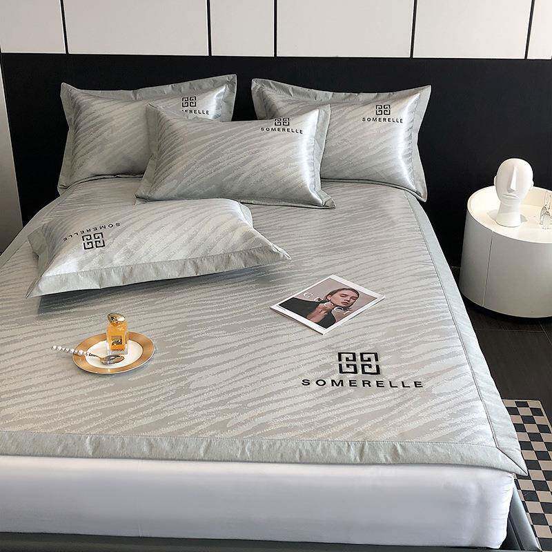 轻奢简约风冰炭提花冰丝席可机洗KANG菌床席式贴身透气席子三件套