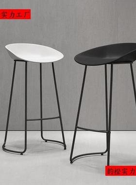 现代简约高脚圆形家用室外商用吧台桌椅组合户外阳台休闲金属酒吧