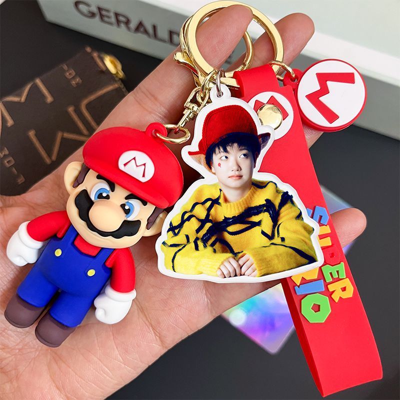 韩系卡通马里奥情侣钥匙扣孙颖莎同款学生挂件女孩高颜值小众礼物