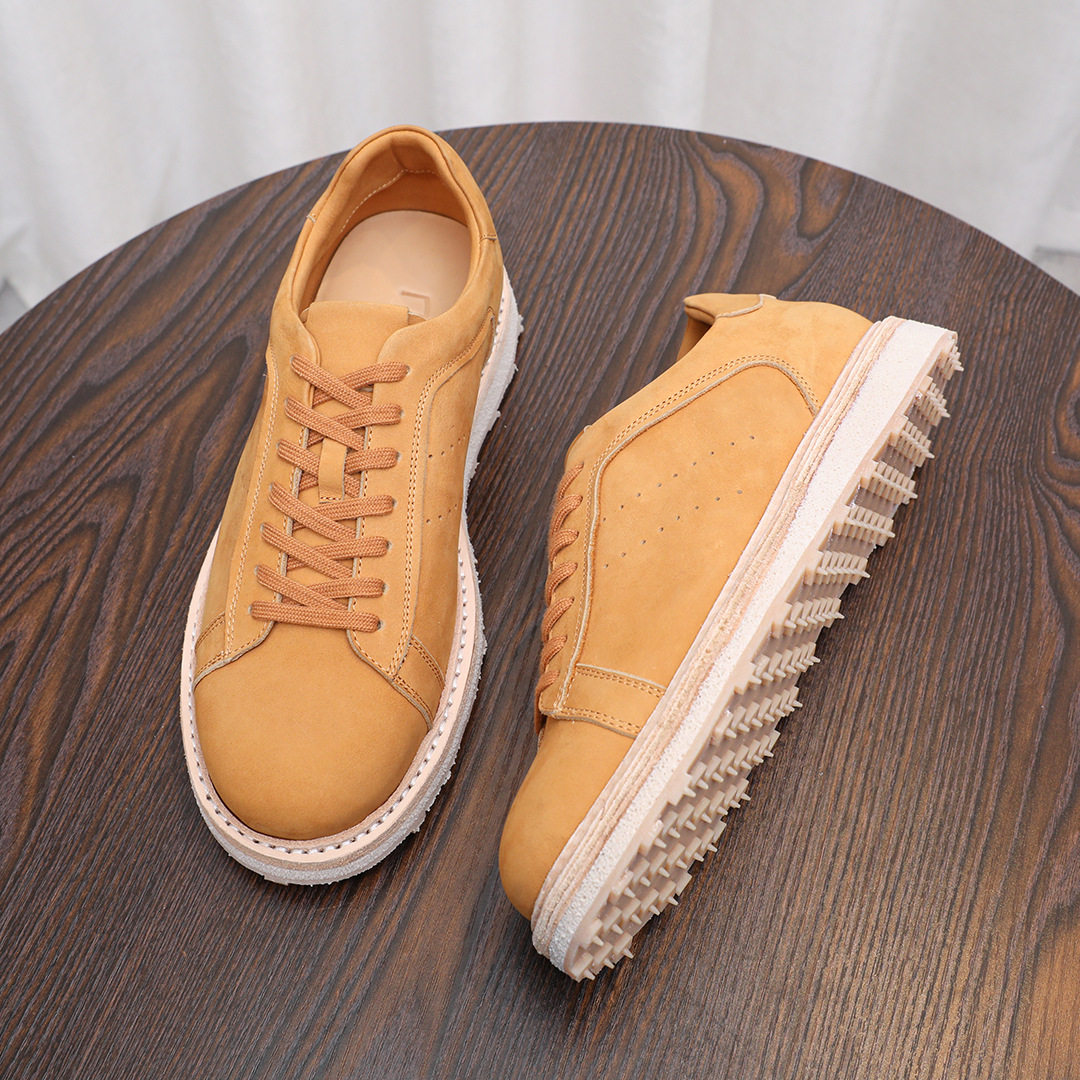 2026春新品个性德训鞋男式水洗牛皮手工固特异厚软底英伦运动板鞋