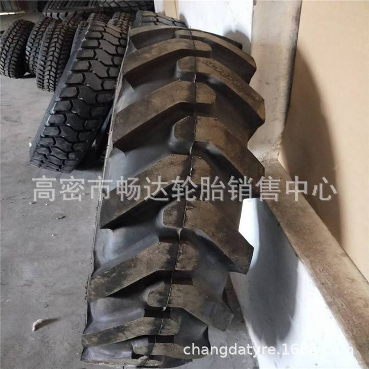 销售14.00-24各种工程机械轮胎 平地机轮胎