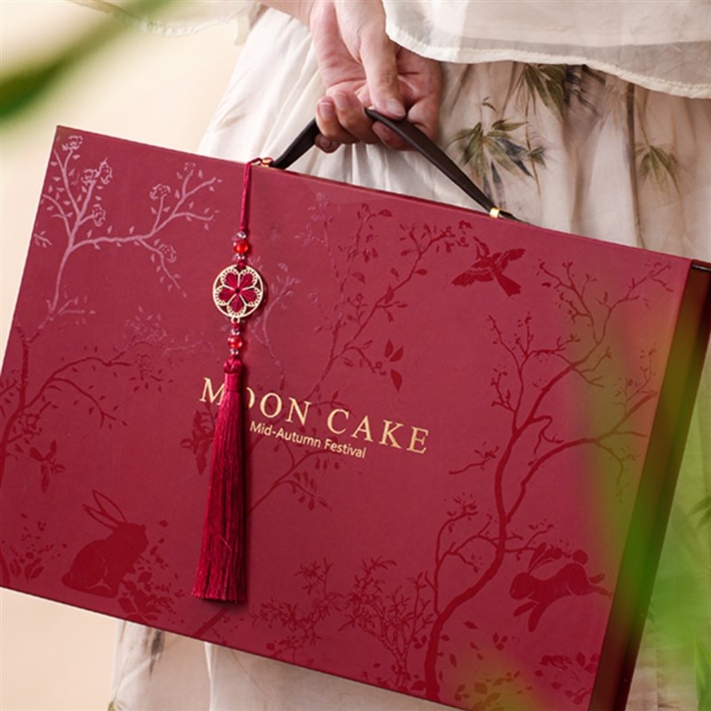 2025新款月饼盒包装盒硬盒中秋月饼礼盒高档盒子手提U款空盒6粒8