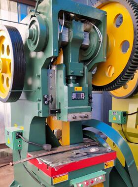 淄博顺通100吨固定台式冲床JS21-100吨加重冲床可定做厂家