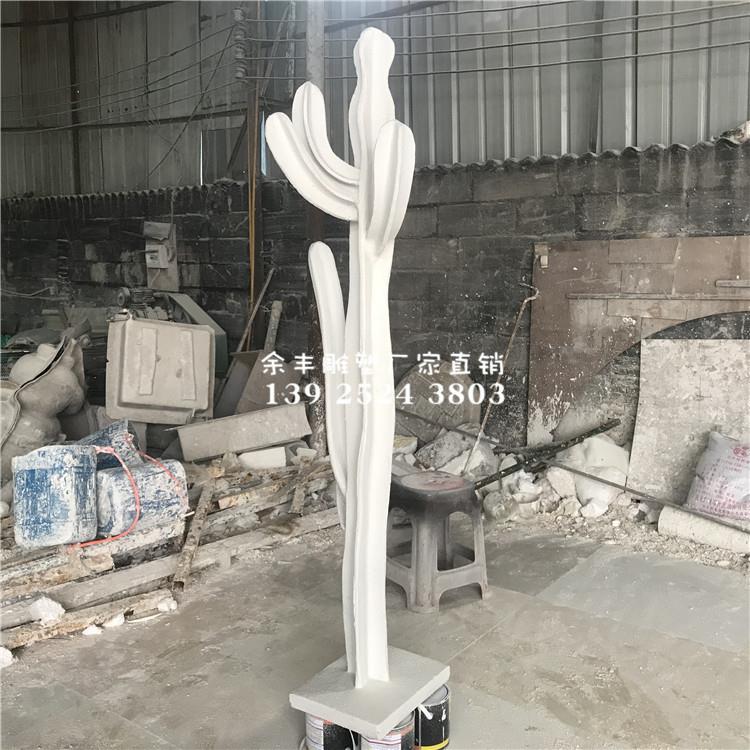 玻璃钢仙人掌雕塑摆件 玻璃钢仙人树雕塑 立体仿真大型橱窗仙人掌
